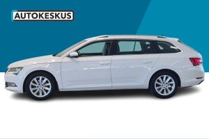 Skoda Superb esikatselu 8