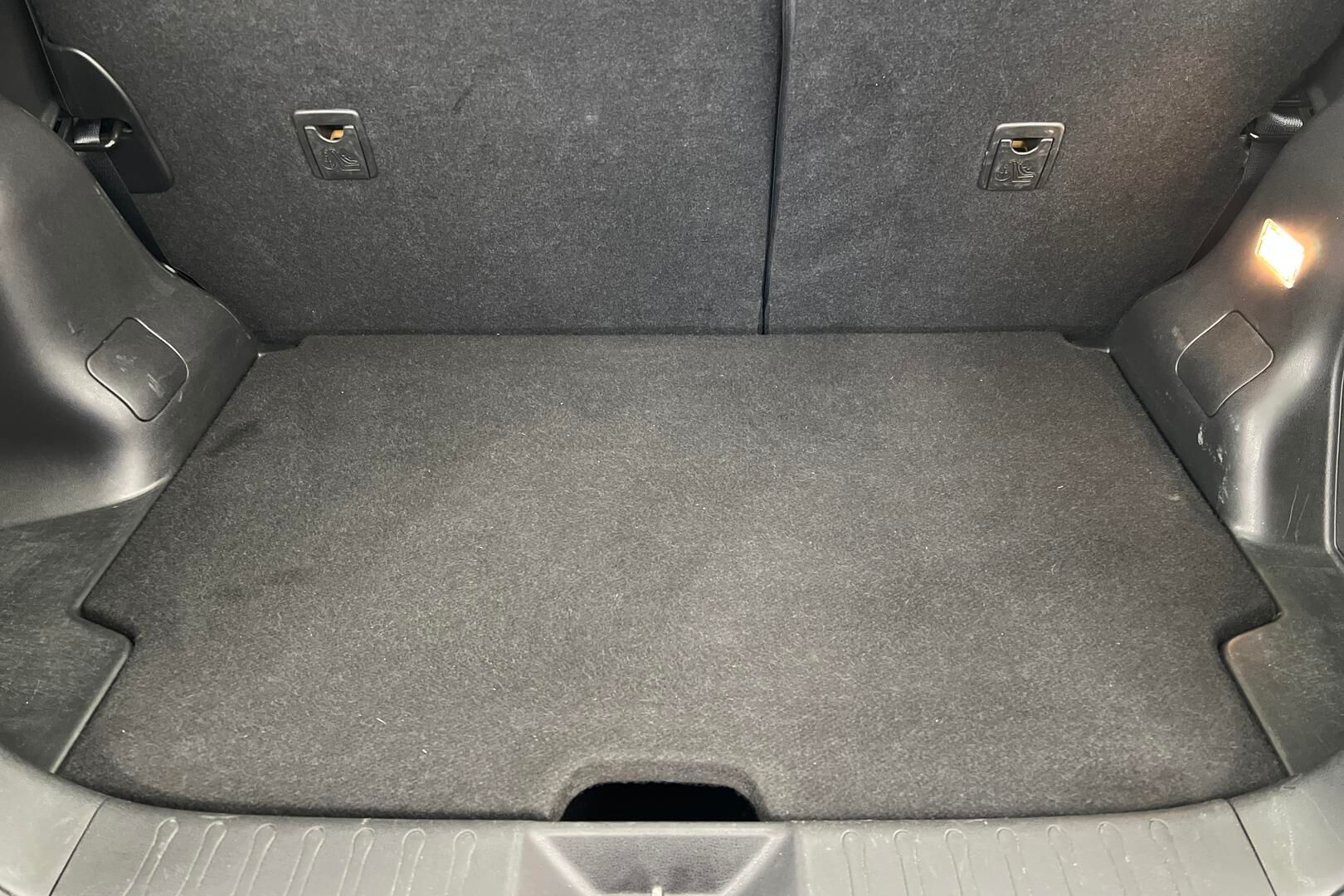 Nissan Juke iso kuva 12