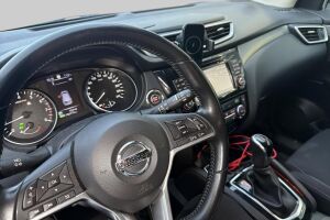 Nissan Qashqai esikatselu 2