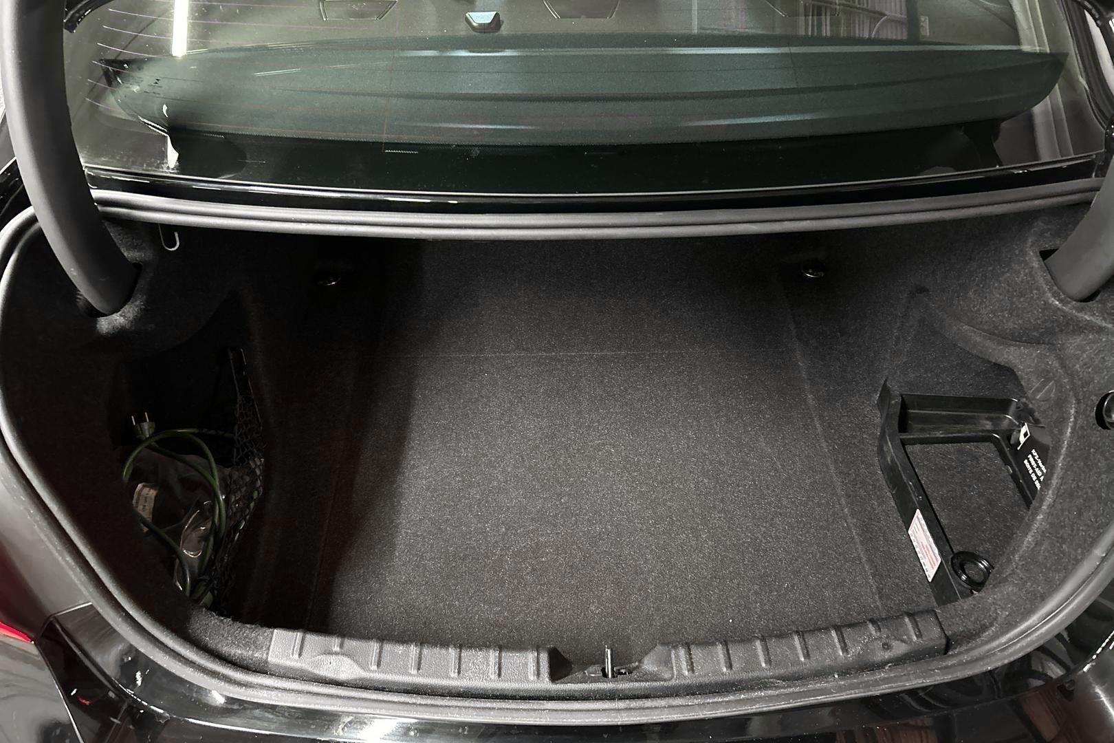 BMW 3-sarja iso kuva 4