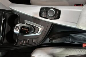 BMW 3-sarja esikatselu 23