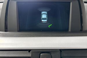BMW 3-sarja esikatselu 25
