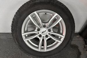 BMW 3-sarja esikatselu 7