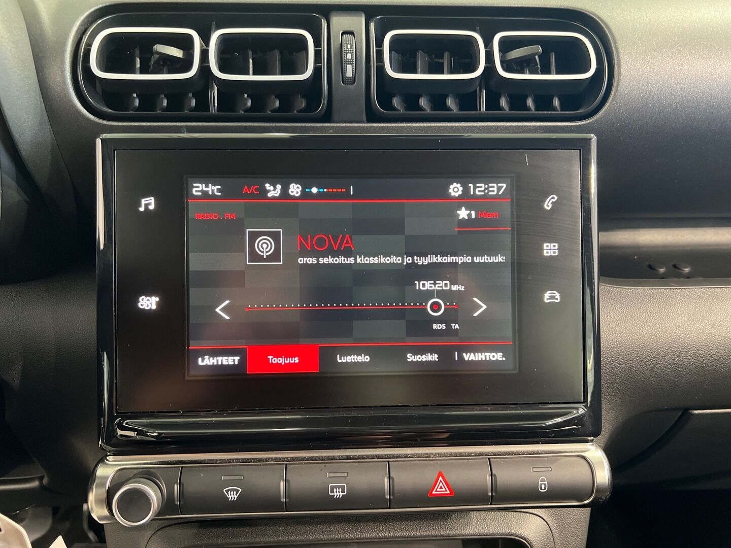 Citroen C3 Aircross iso kuva 11