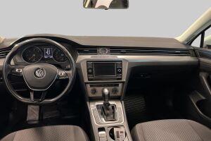 Volkswagen Passat esikatselu 12