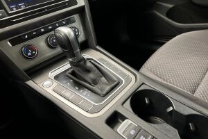 Volkswagen Passat esikatselu 16