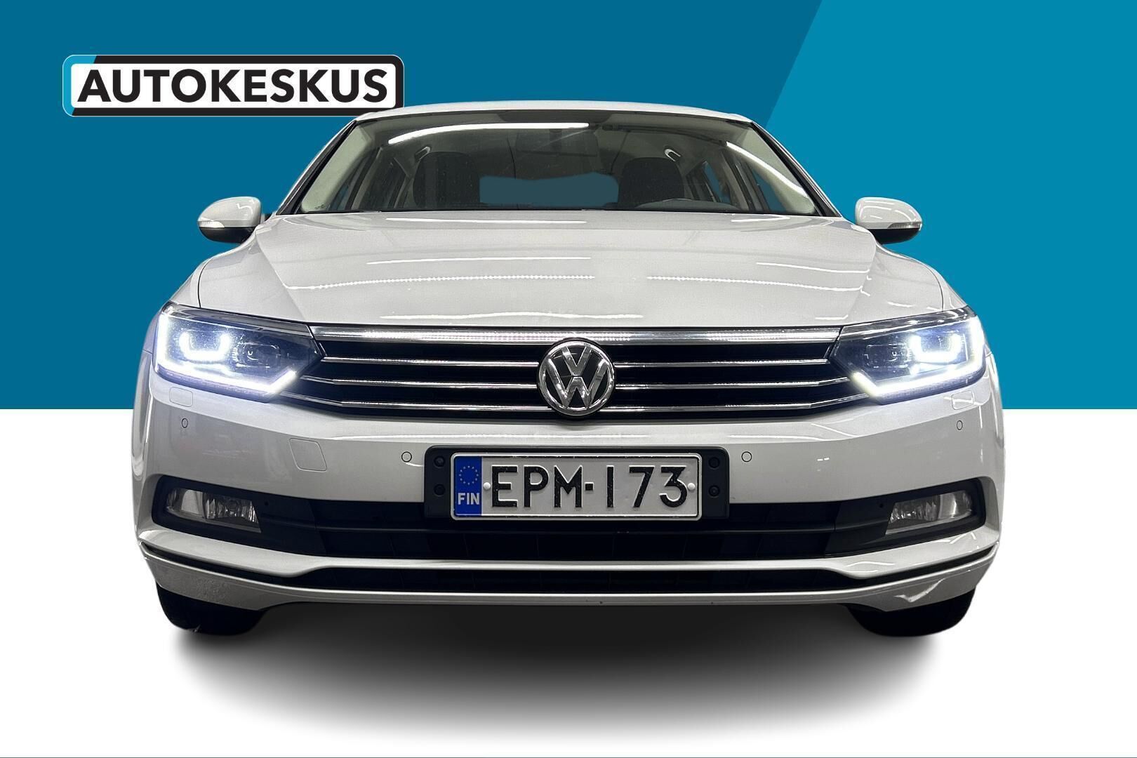 Volkswagen Passat iso kuva 1