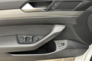 Volkswagen Passat esikatselu 12