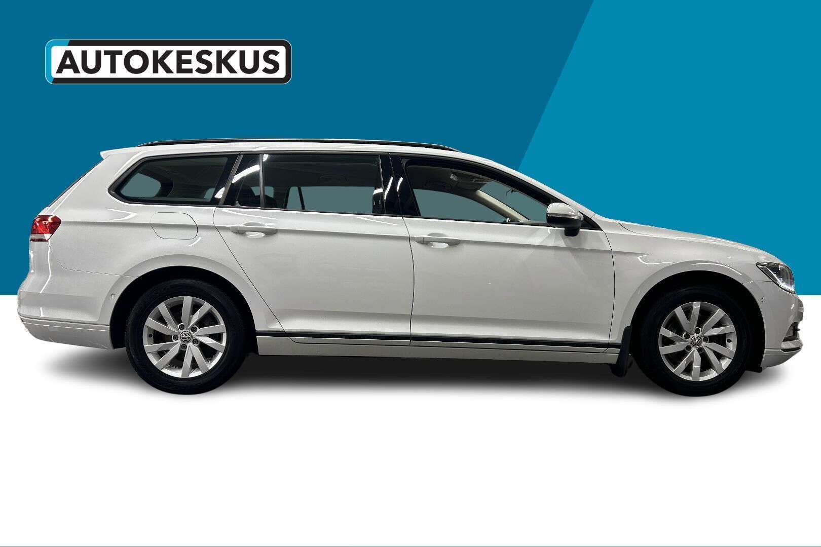 Volkswagen Passat iso kuva 17