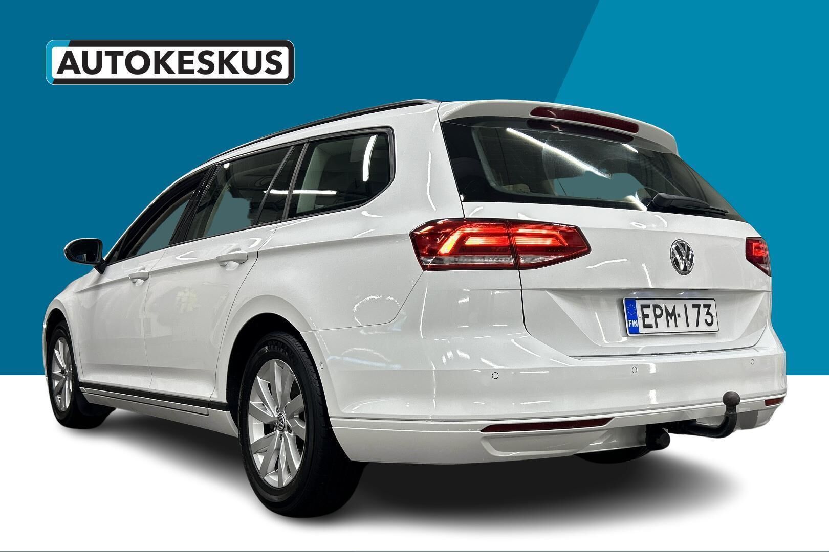 Volkswagen Passat iso kuva 18