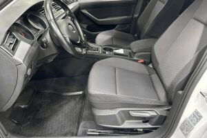 Volkswagen Passat esikatselu 5
