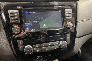Nissan X-Trail esikatselu 16