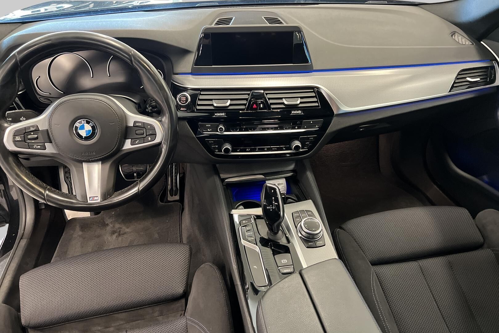 BMW 5-sarja iso kuva 7