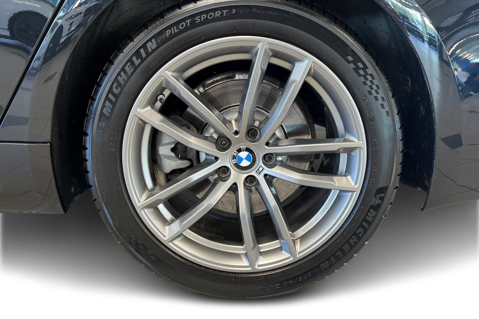 BMW 5-sarja iso kuva 9