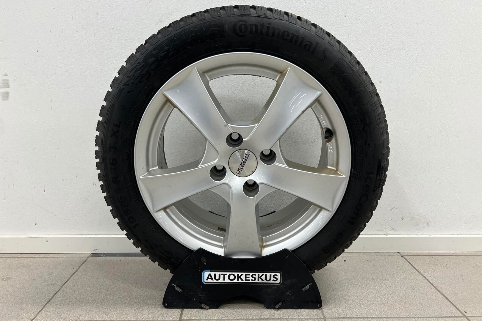 Ford Fiesta iso kuva 21
