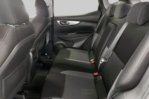 Nissan Qashqai esikatselu 10
