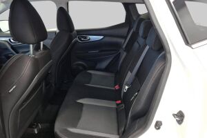 Nissan Qashqai esikatselu 10