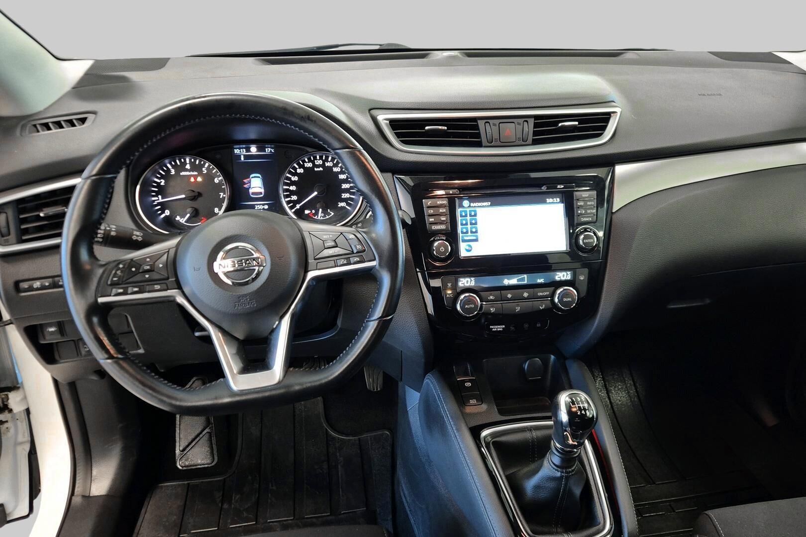 Nissan Qashqai iso kuva 11