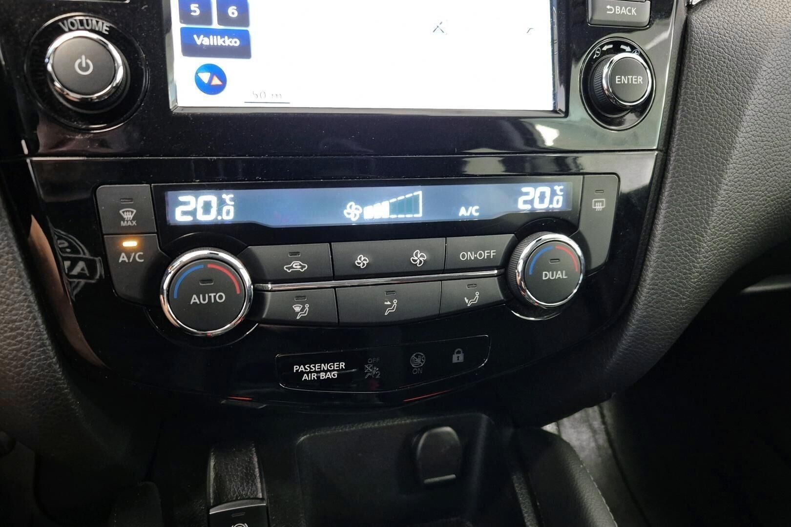Nissan Qashqai iso kuva 16