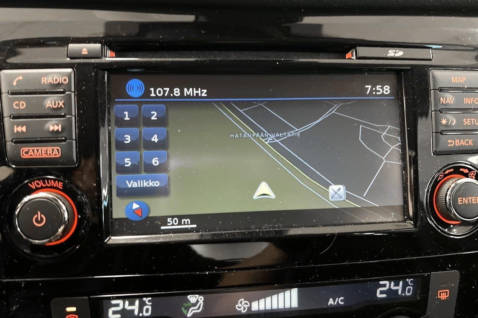 Nissan Qashqai iso kuva 15
