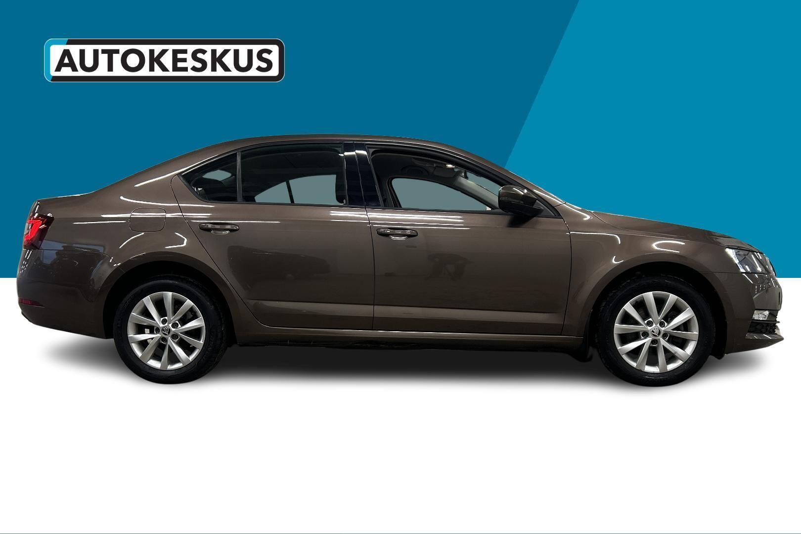 Skoda Octavia iso kuva 4
