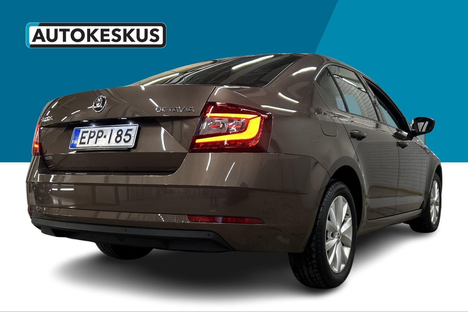 Skoda Octavia iso kuva 5