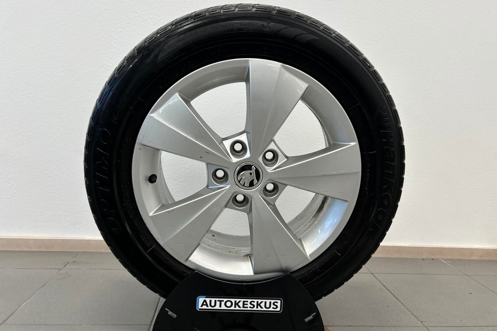 Skoda Octavia iso kuva 13