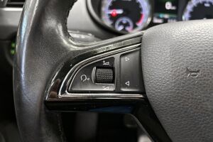 Skoda Octavia esikatselu 18