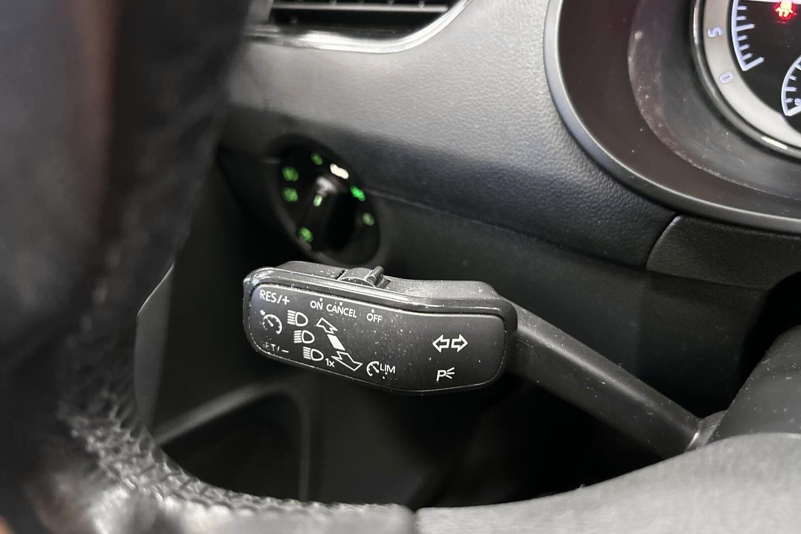 Skoda Octavia iso kuva 20