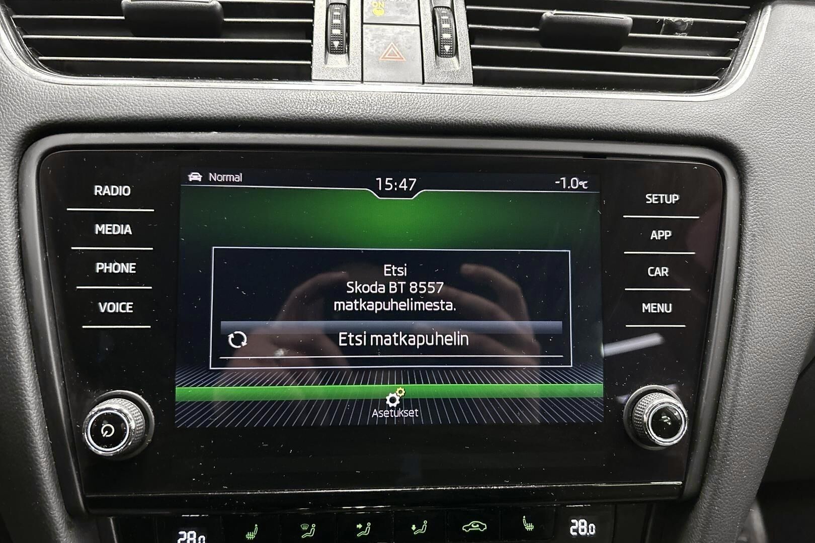 Skoda Octavia iso kuva 26