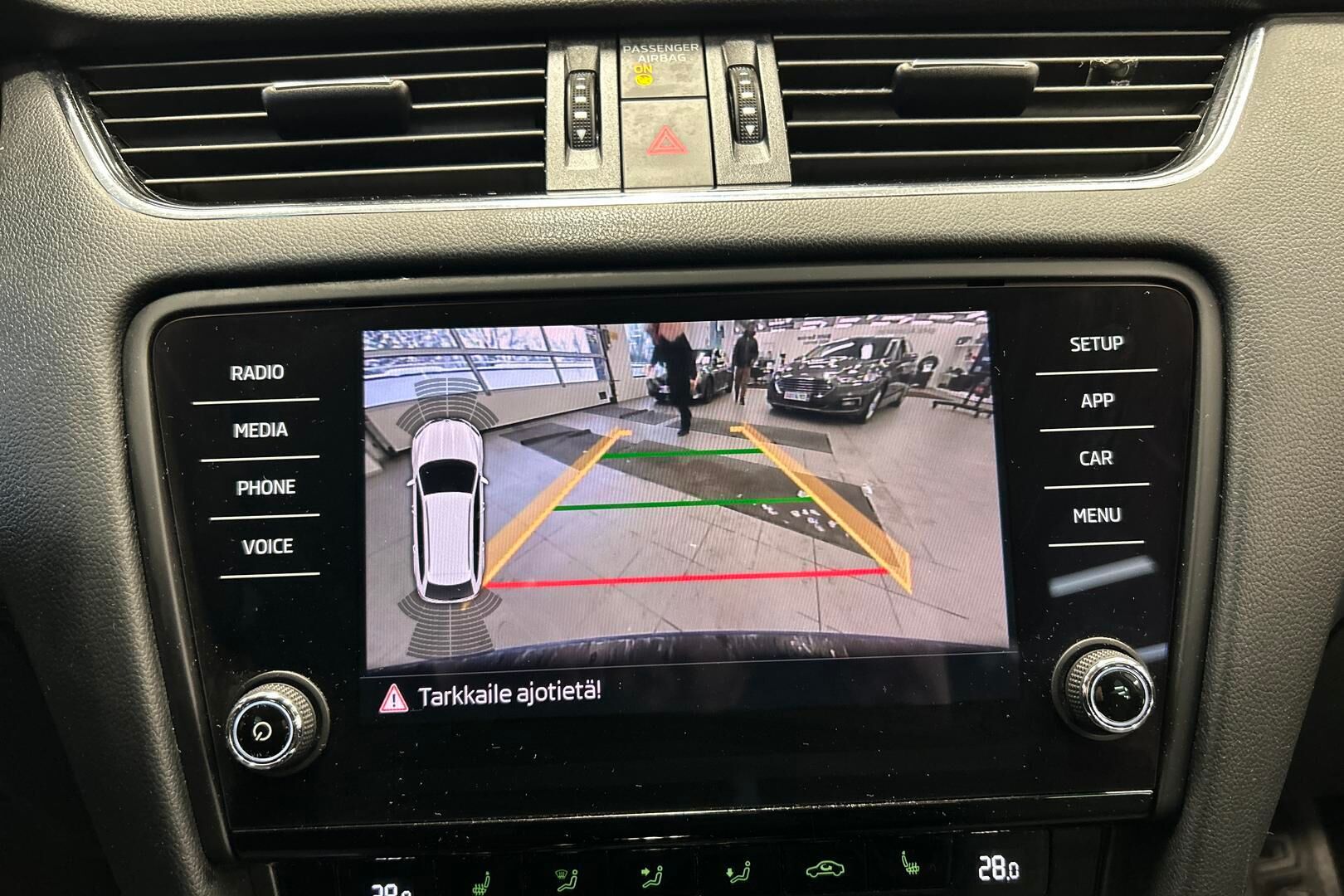 Skoda Octavia iso kuva 28