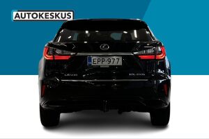 Lexus RX esikatselu 16