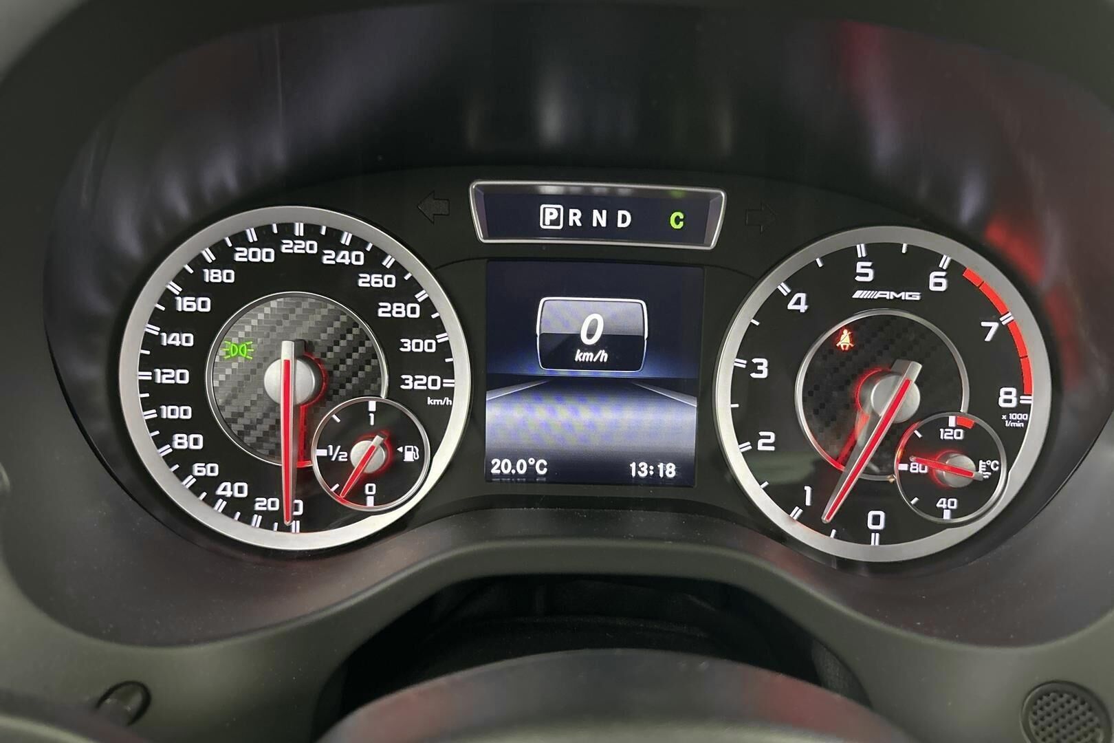 Mercedes-Benz A iso kuva 13