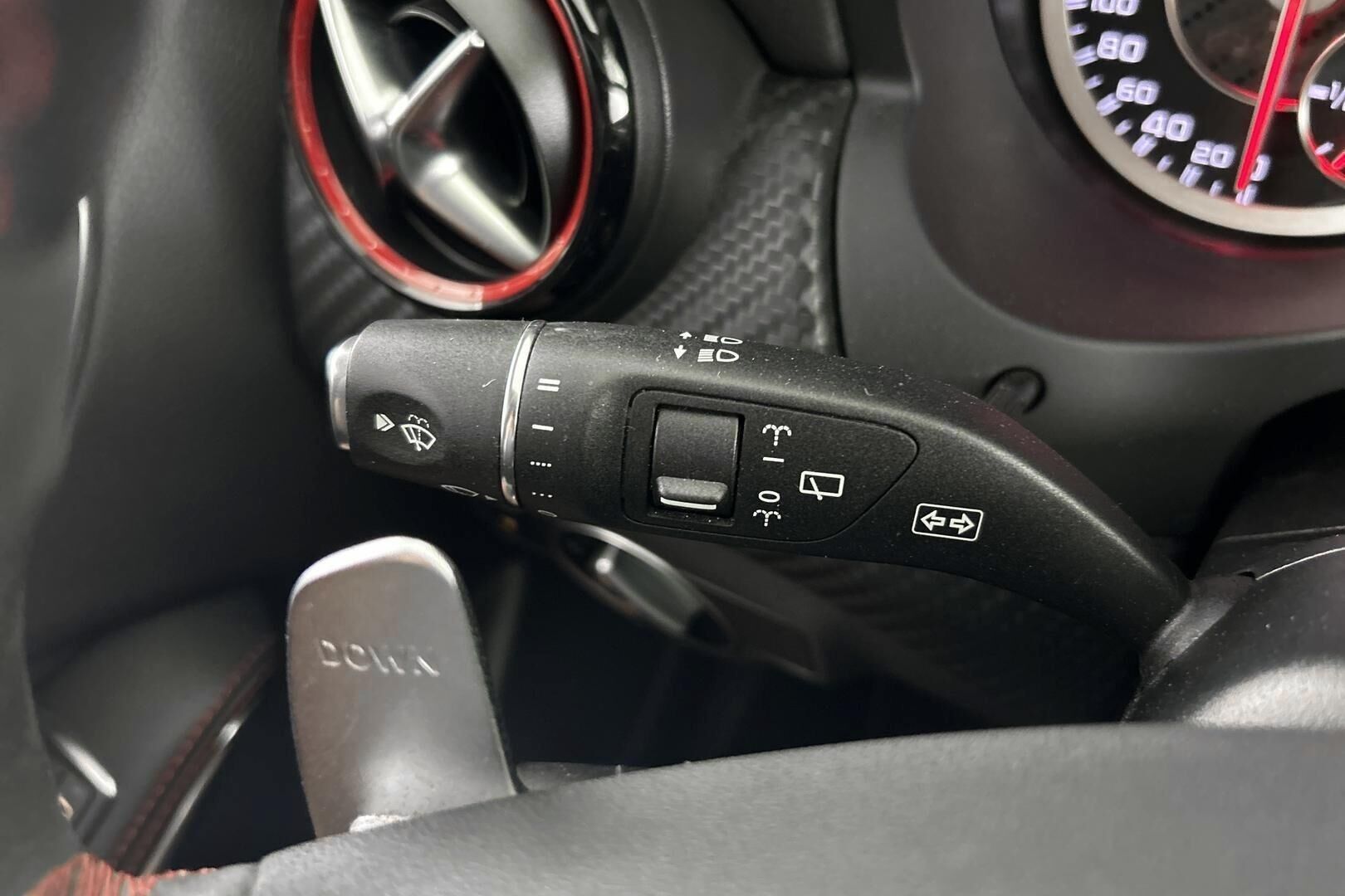 Mercedes-Benz A iso kuva 16