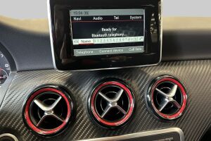 Mercedes-Benz A 45 AMG esikatselu 16