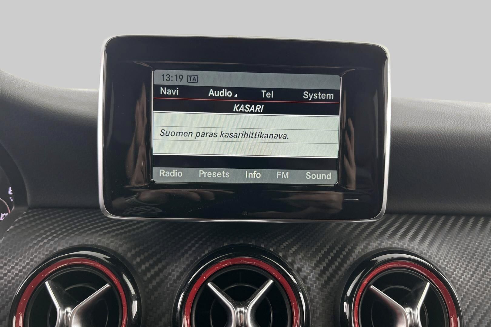 Mercedes-Benz A iso kuva 19