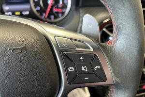 Mercedes-Benz A 45 AMG esikatselu 21