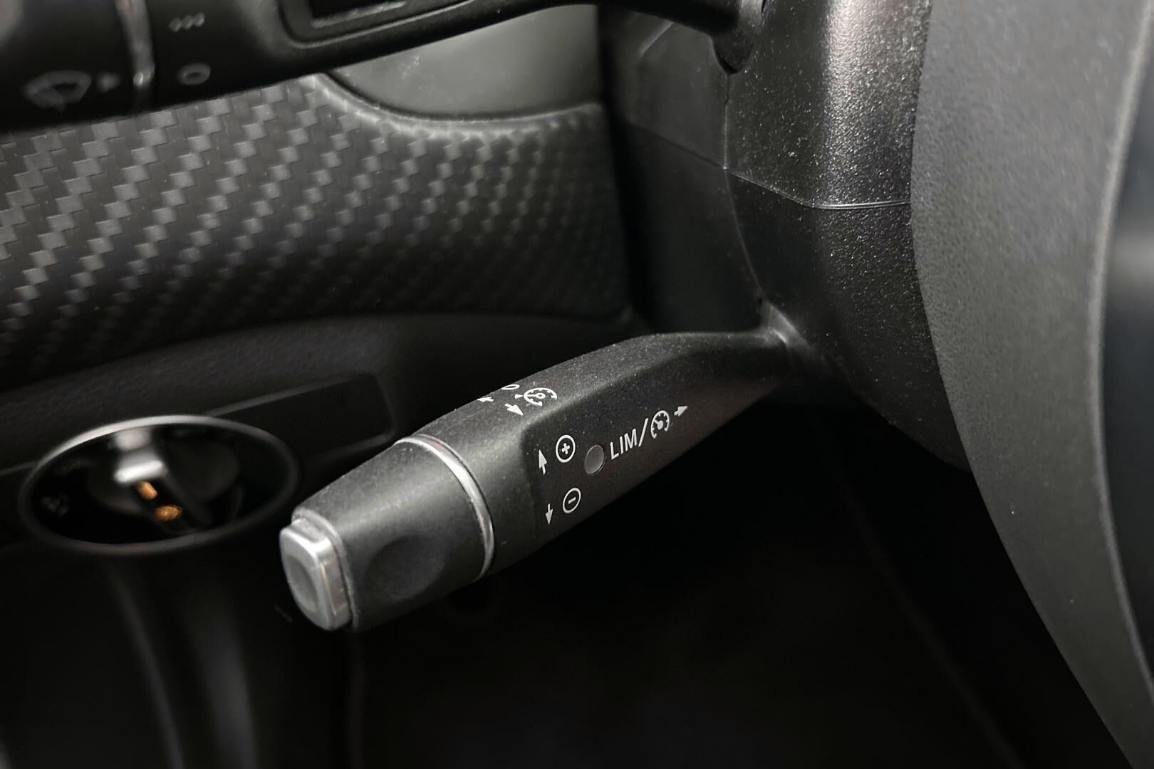 Mercedes-Benz A iso kuva 25