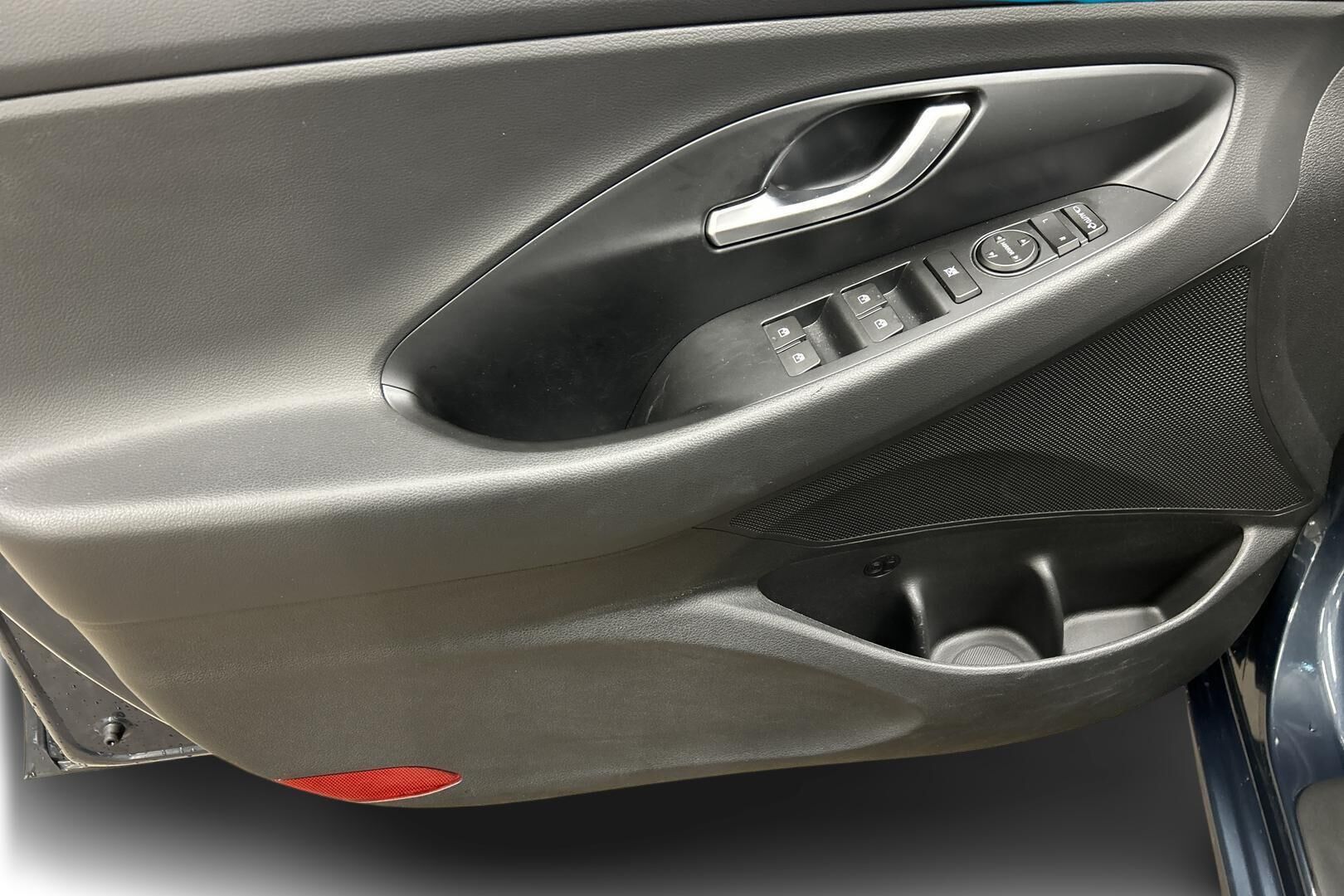 Hyundai i30 Wagon iso kuva 14