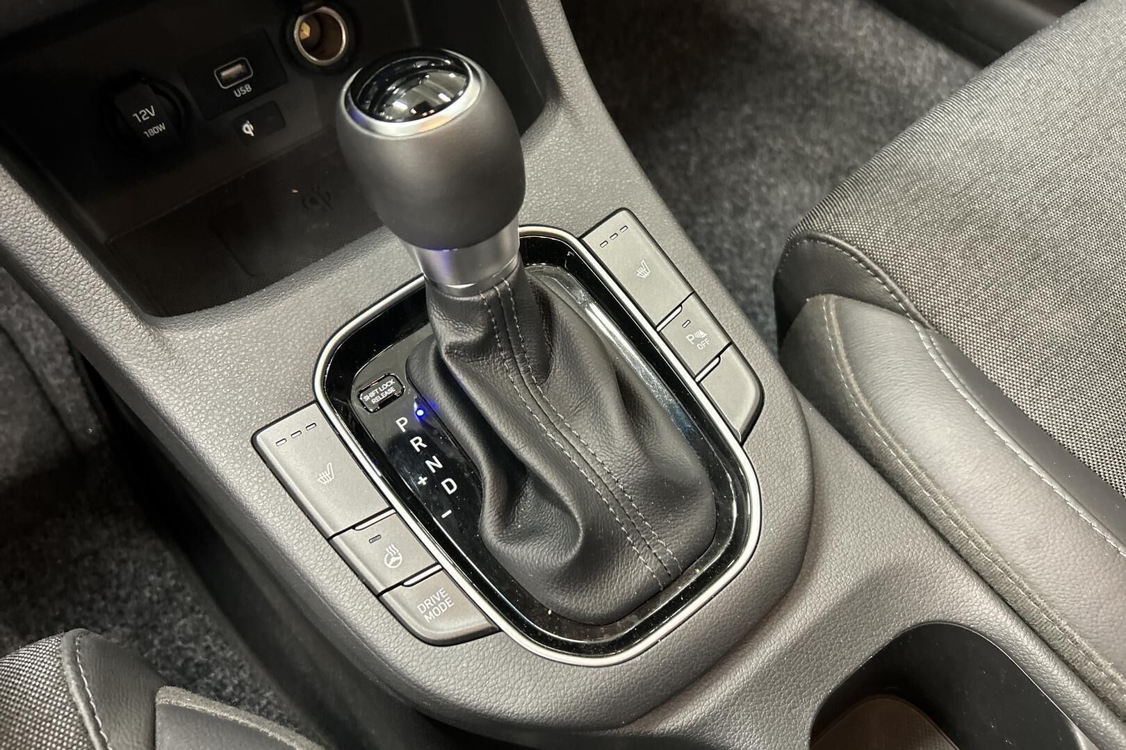 Hyundai i30 Wagon iso kuva 22