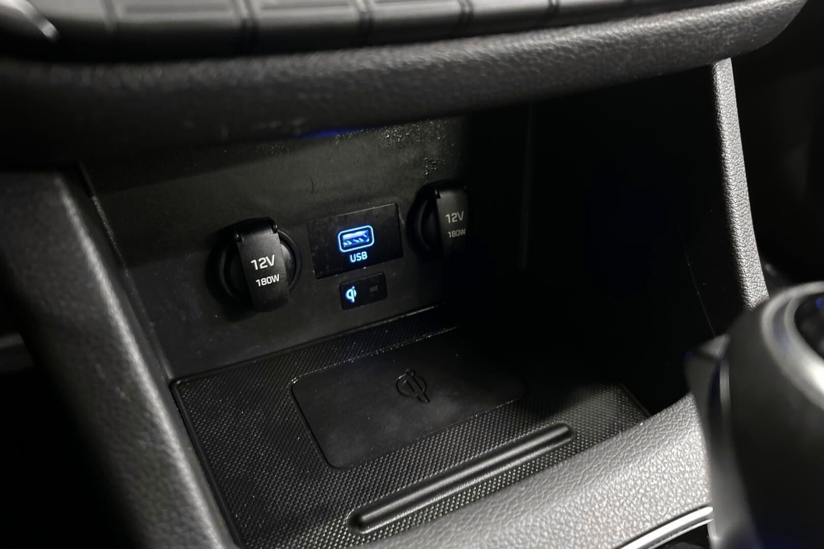 Hyundai i30 Wagon iso kuva 14