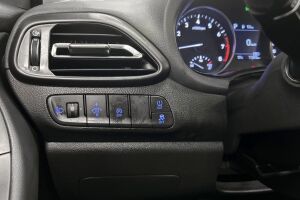 Hyundai i30 Wagon esikatselu 16