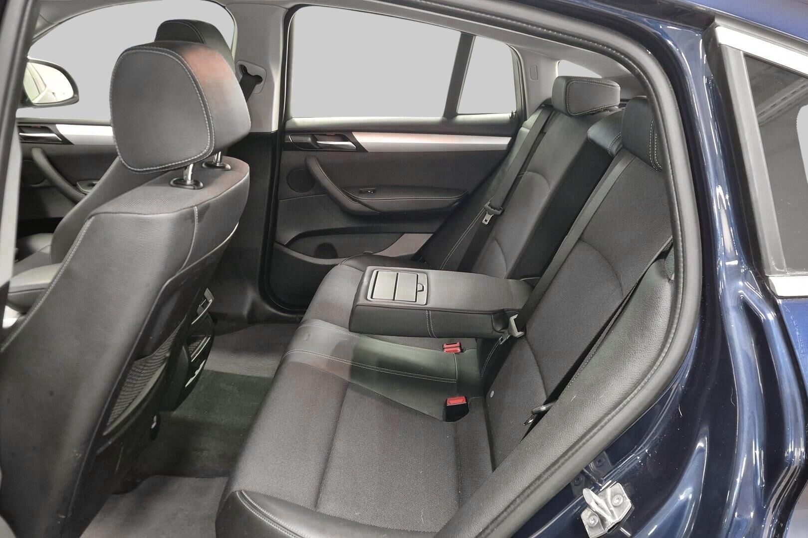 BMW X4 iso kuva 9