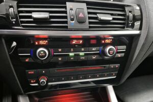 BMW X4 esikatselu 15