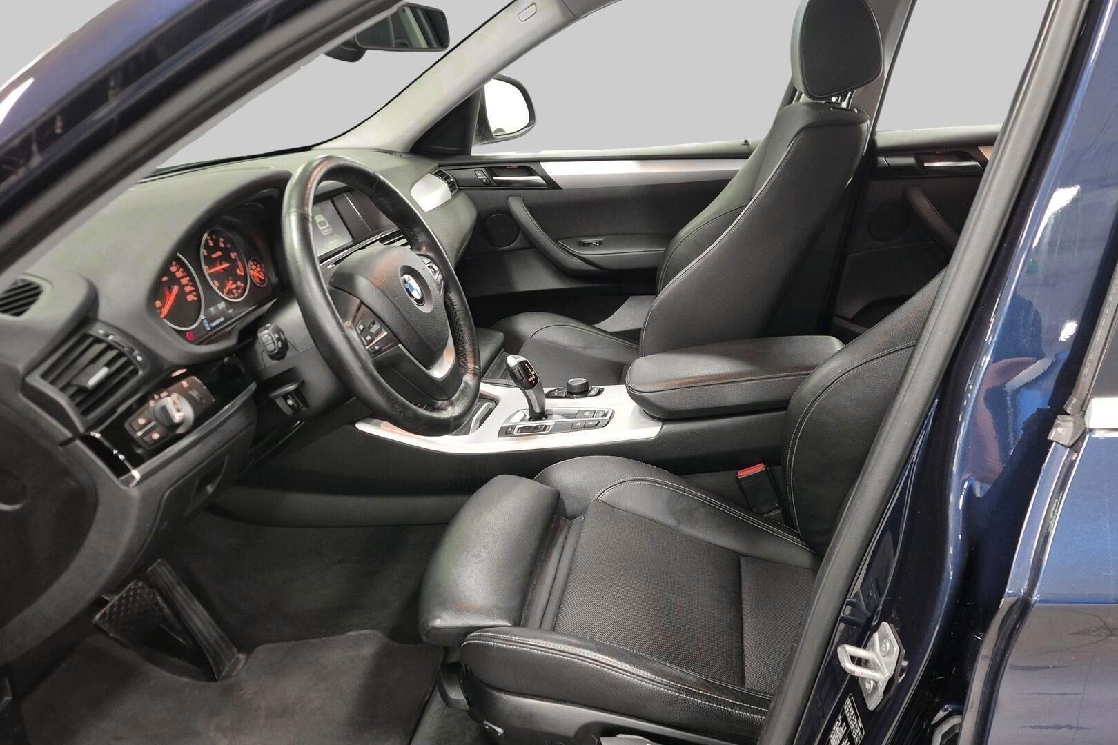 BMW X4 iso kuva 25