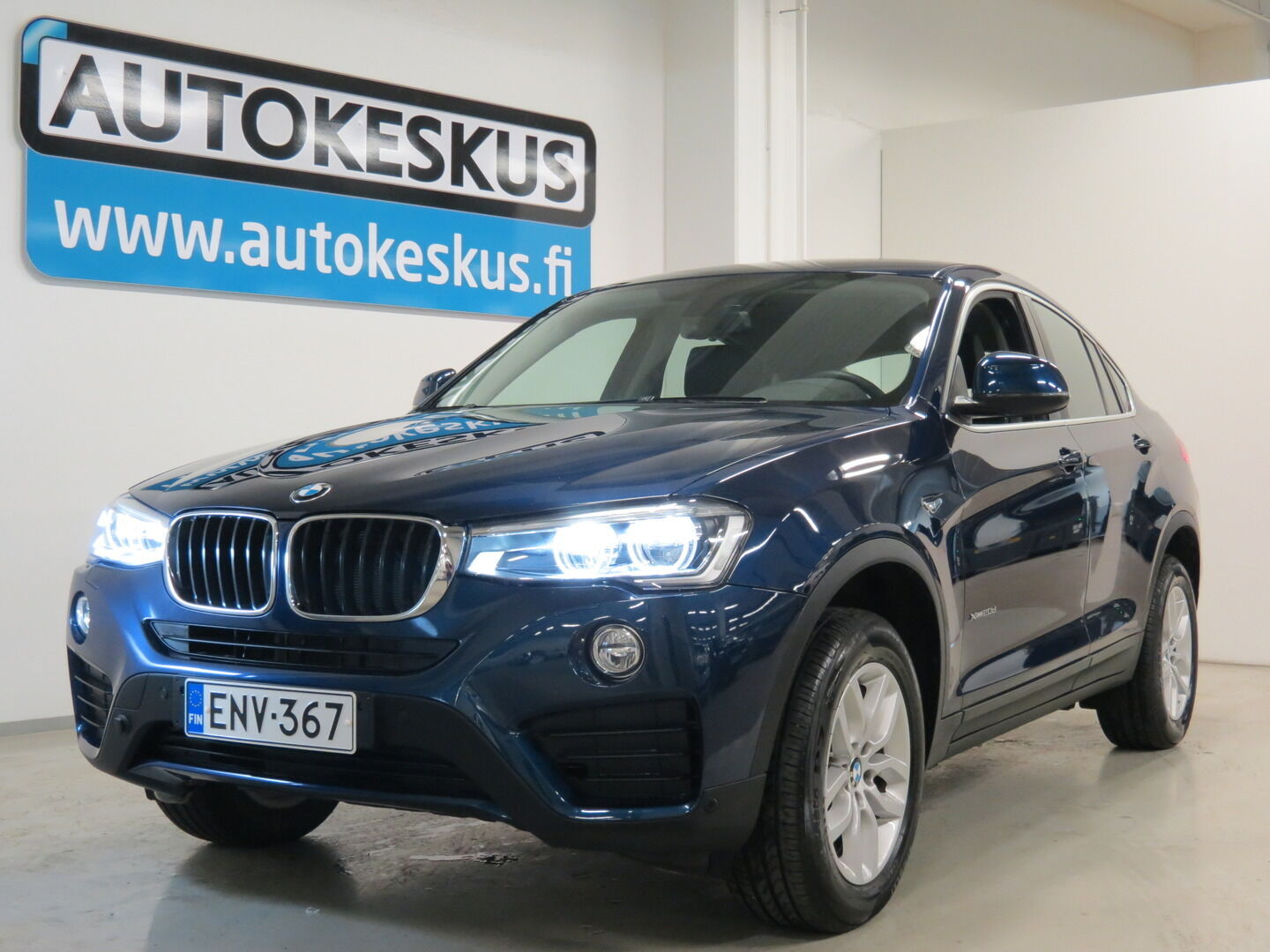 BMW X4 iso kuva 0