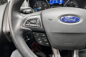 Ford Focus esikatselu 21