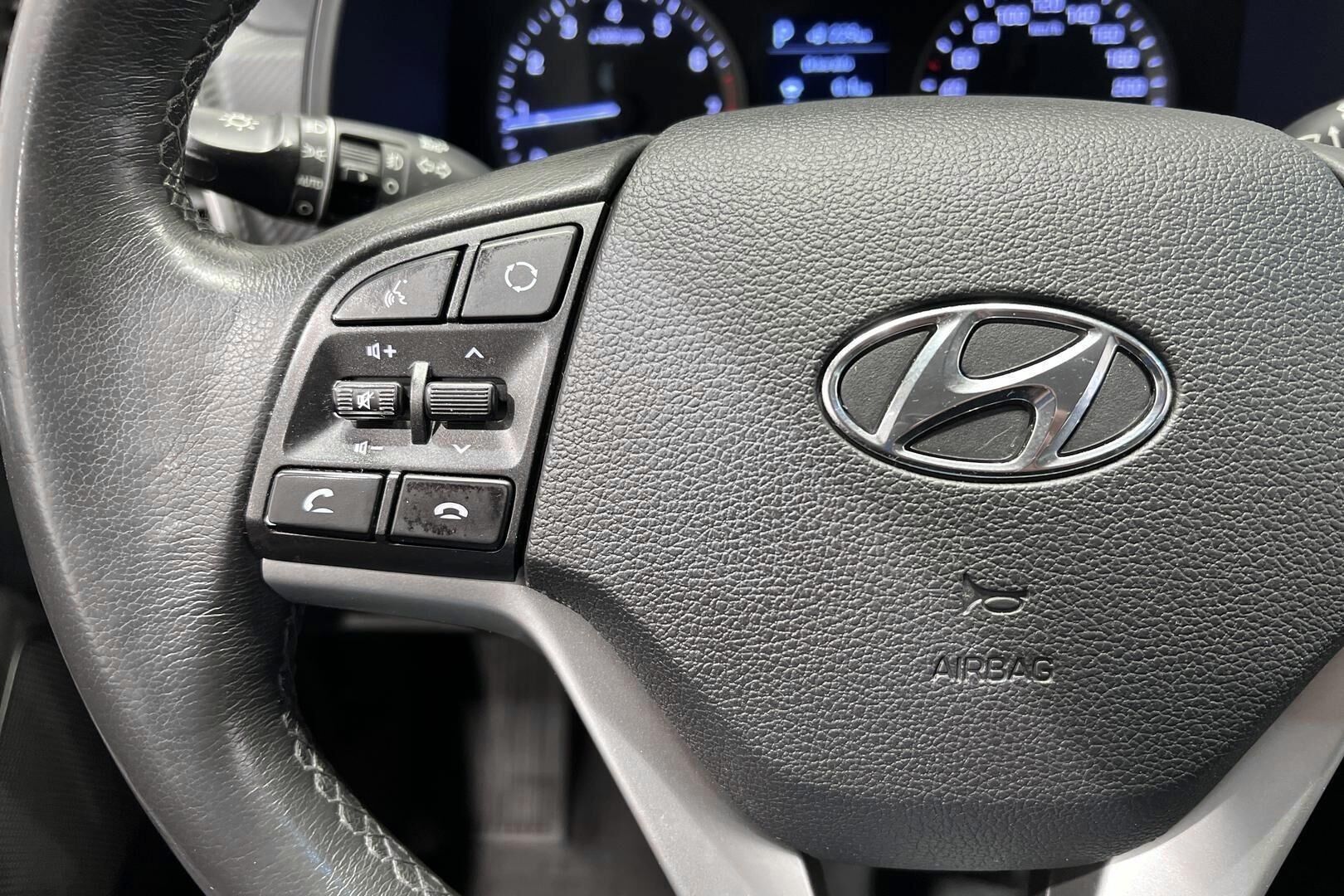 Hyundai Tucson iso kuva 22