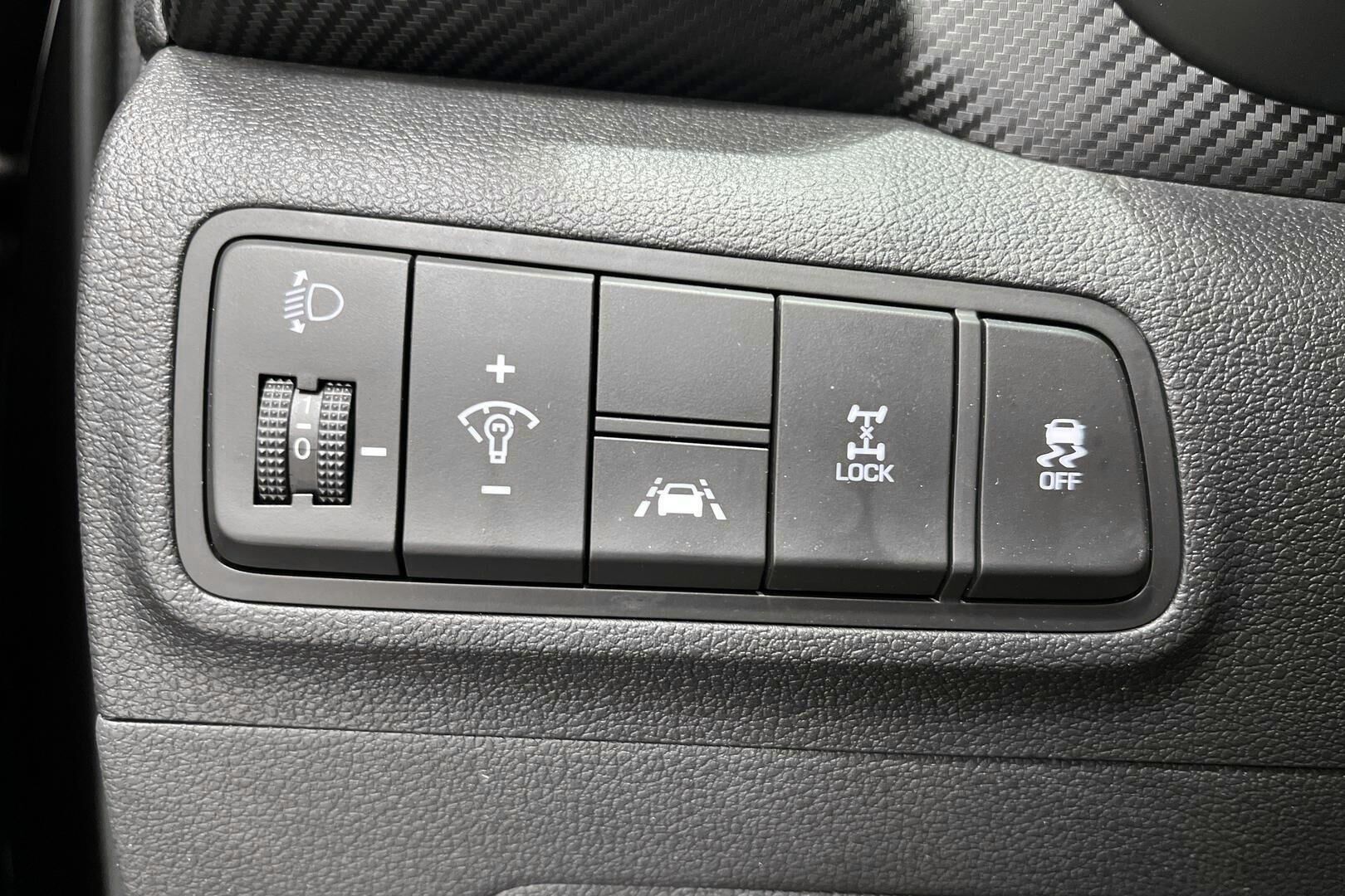 Hyundai Tucson iso kuva 23