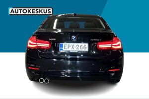 BMW 3-SARJA esikatselu 5
